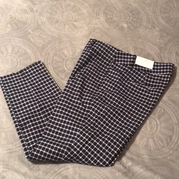 LOFT Pants - Black & white ankle length